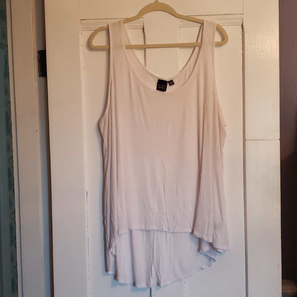 White High Low Tank Top